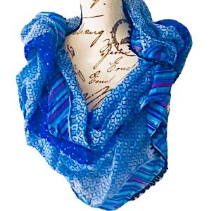 American Eagle 🦅 royal blues infinity bling scarf